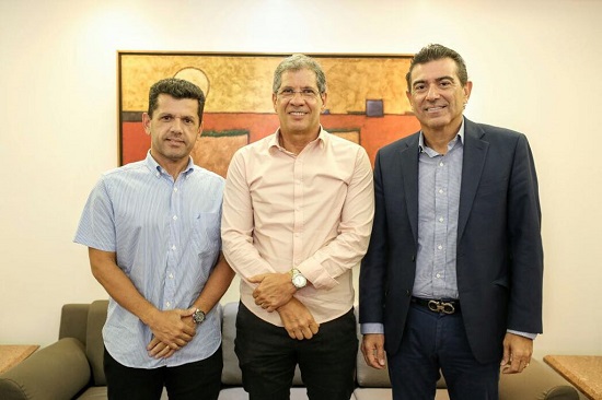 Setfor homenageia grandes nomes do trade turístico de Fortaleza