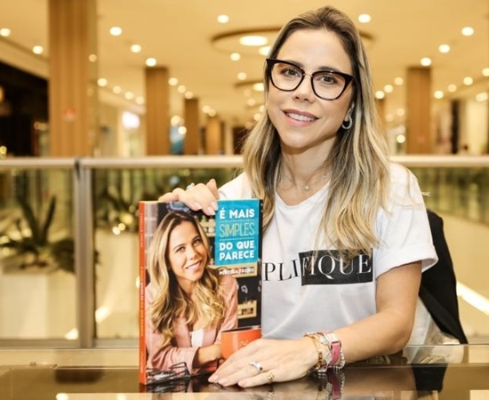 Perdeu a sessão de autógrafos de Mirella Freire? Vai rolar uma outra na Diamond Design