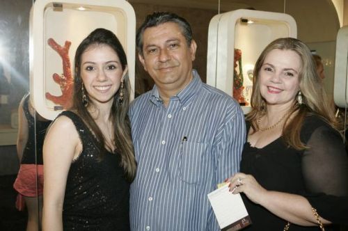 Naira, Regis e Cristina Carneiro