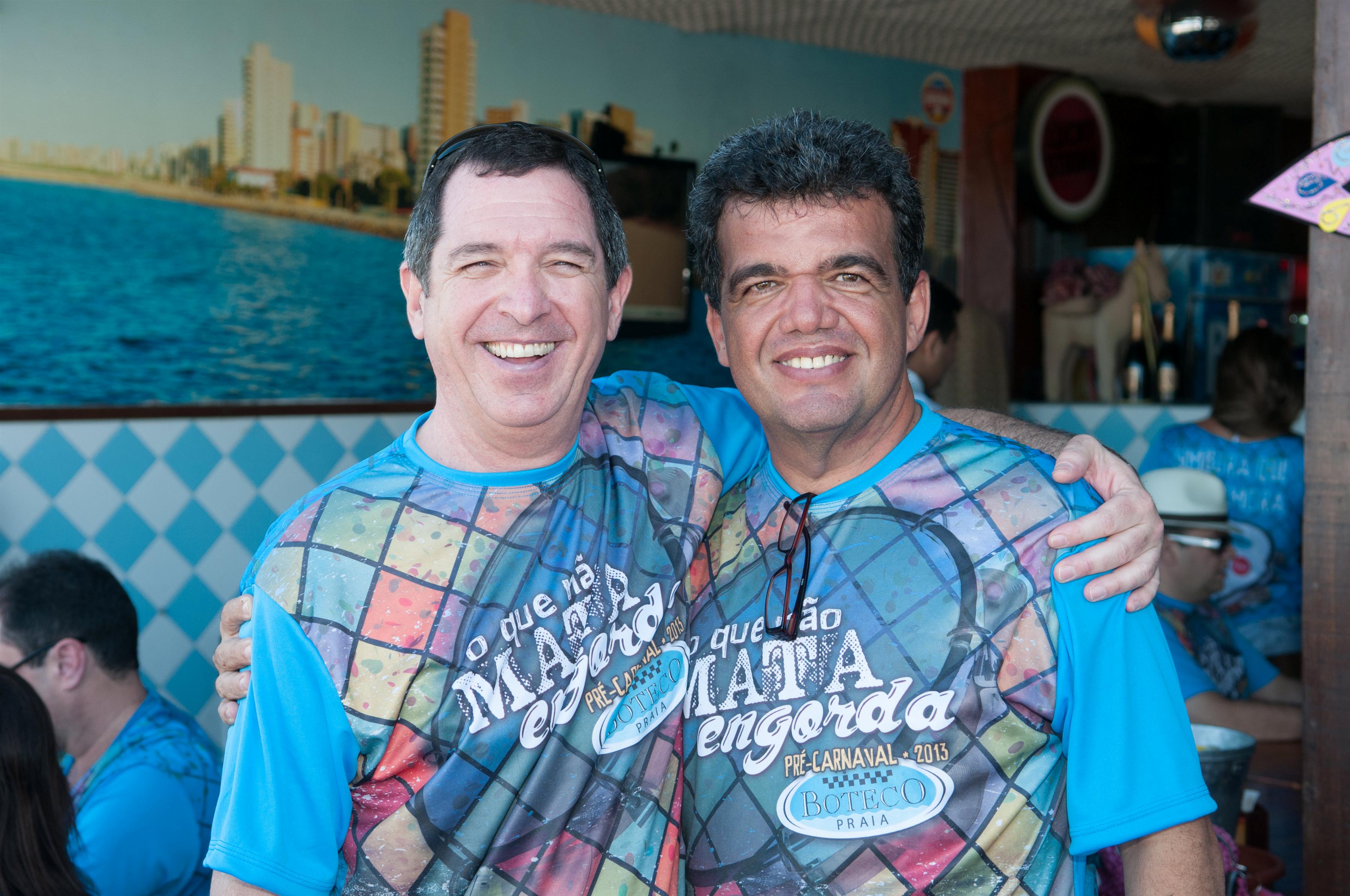 Engarrafamento de bacanas no Pré-Carnaval do Boteco Praia