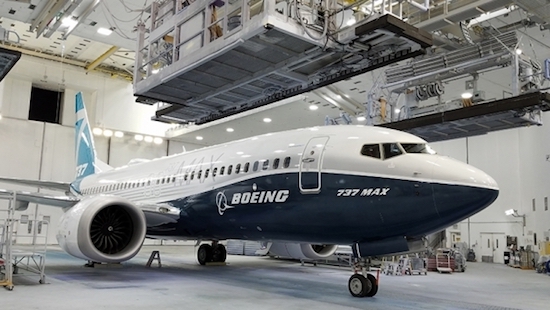 Boeing apresenta o modelo 737 Max 7