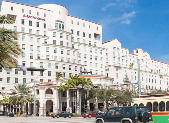 Bradesco anuncia aquisição do BAC Florida