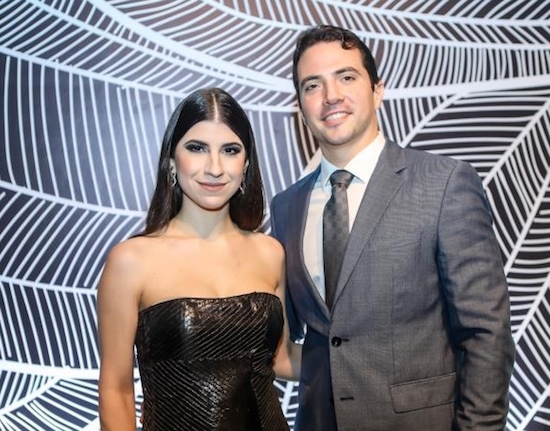 Themis e Roberto Briand preparam o batizado do pequeno Theo