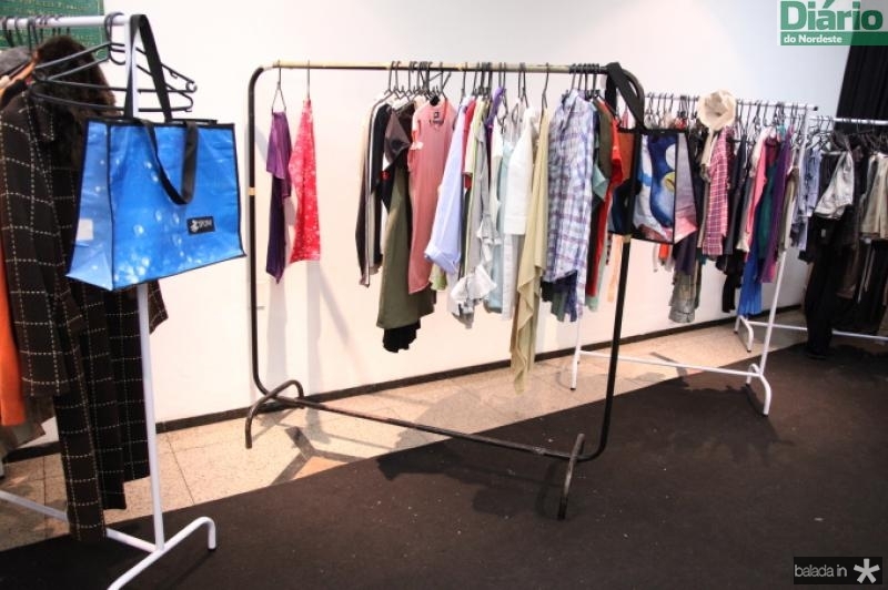 Desapego solidário: IPOM arma bazar no Ideal Clube