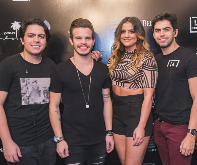 La Quarta volta agitar o Black Hall nestas férias