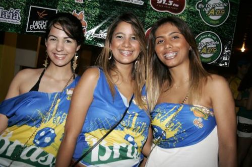 Ivina Costa, Natalia Mendonca e Elisa Souza