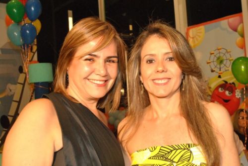 Ana Luiza Barreira e Carol Picanco