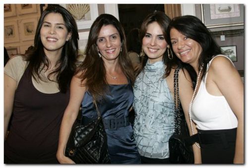 Camila Arruda, Patricia Nogueira, Eveline Fujita e Suzane Farias