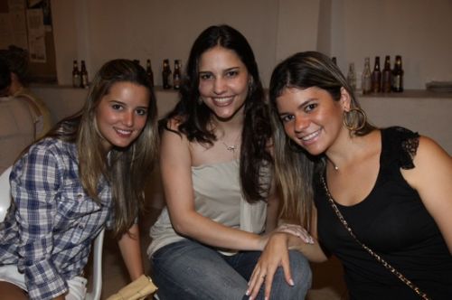 Jaqueline Barsi, Sarah Aguiar e Danielle Ferrer