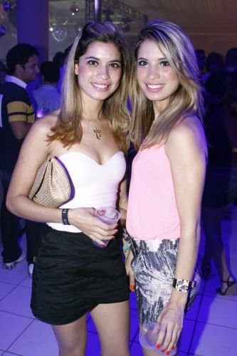 Natasha e Anastacia Campos