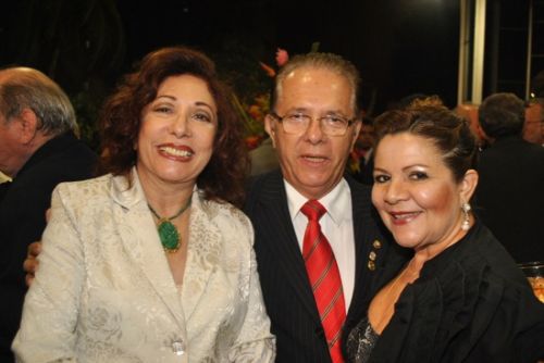 Vania Cysne, Jose Valdo Silva e Marta Peixe