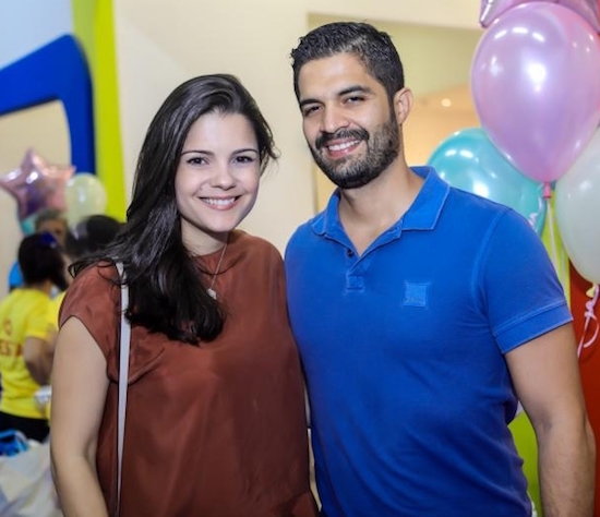 Priscilla Ximenes e Bruno Becco festejam o aniversário de Luiza