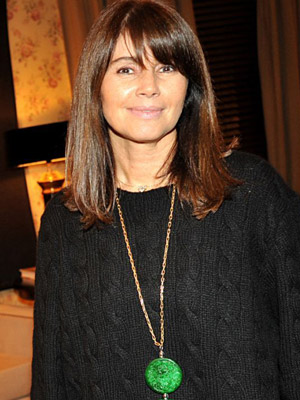 Tânia Bulhões apresenta sua nova coleção em brunch