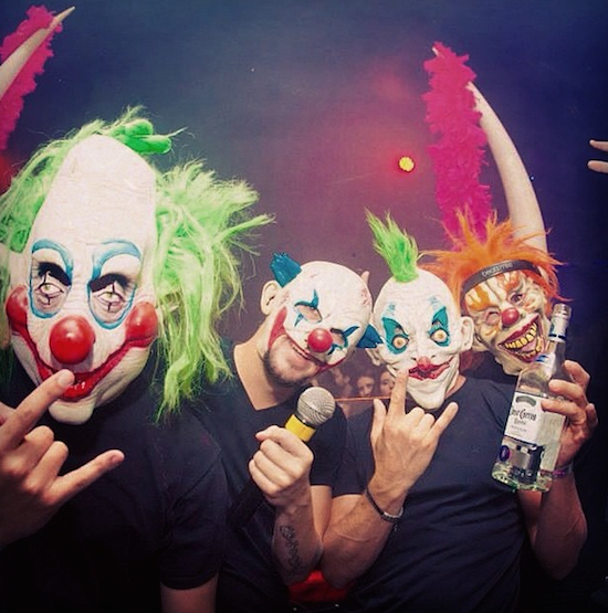 Os Scary Clowns prometem incendiar a Pink Elephant