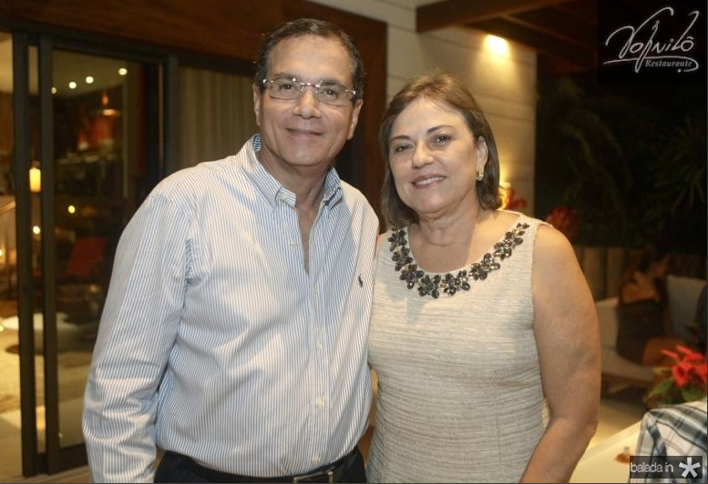 Beto Studart brinda nova idade em Paris