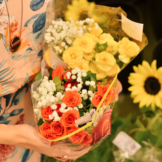 Em alta para presentear, as flores ainda são opções certeiras no Dia das Mães