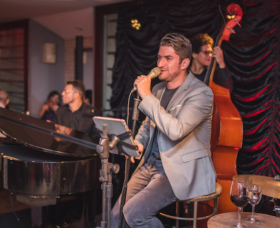 Paulo José Benevides vai abrilhantar a noite dos namorados na capital paulista