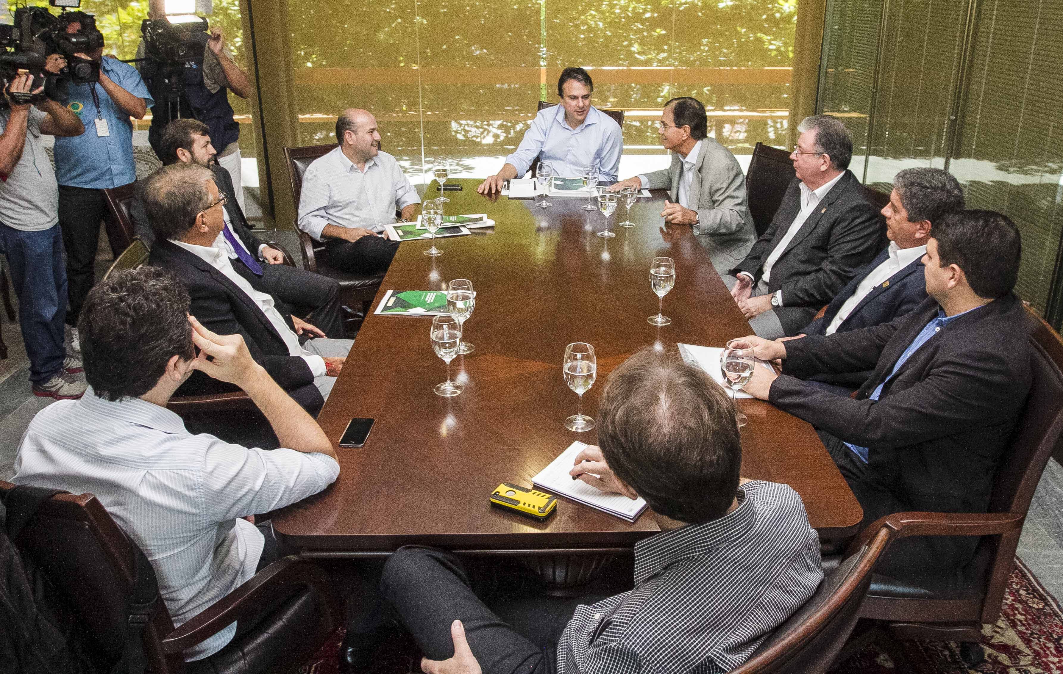 Hub da TAM: Governo, PMF e FIEC traçam estratégias de mobilização