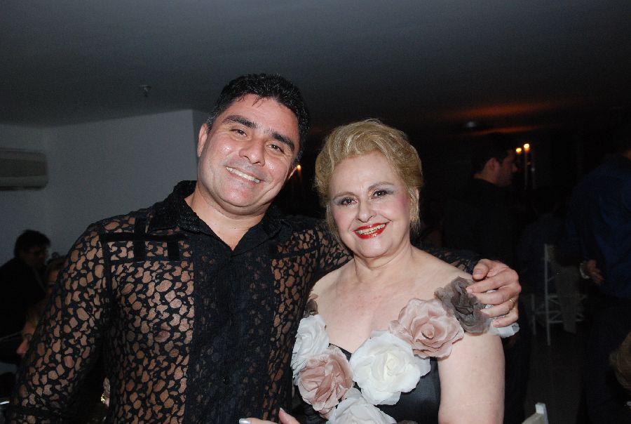 O enlace de Renata Ferreira e Kércio Fonteles chez Luciano Vidal Jr.