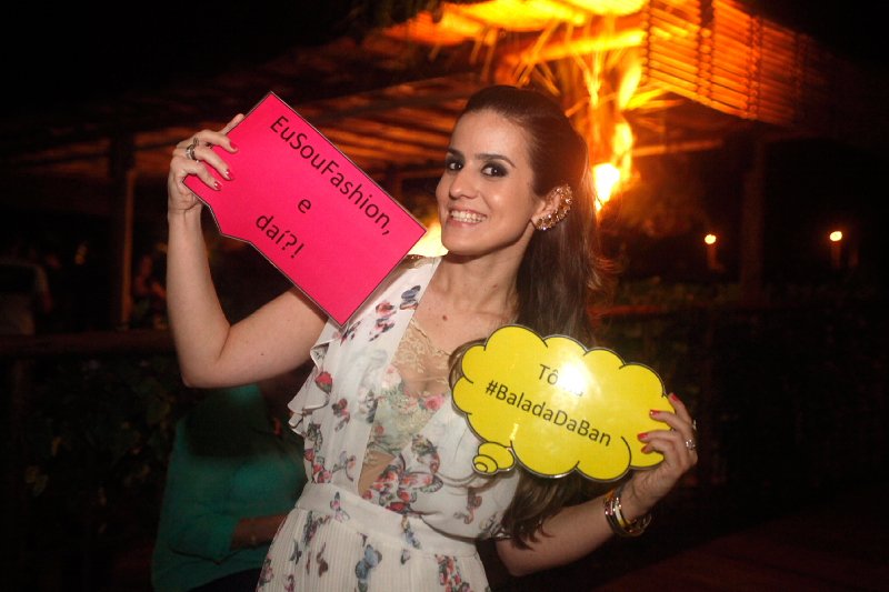 Vanessa Melo comemora aniversário no Colosso Wake Park