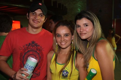 Emidio Neto, Cybelle Aires e Juliana Braga