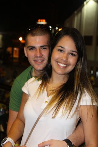 Lucas Mota e Talita Teixeira