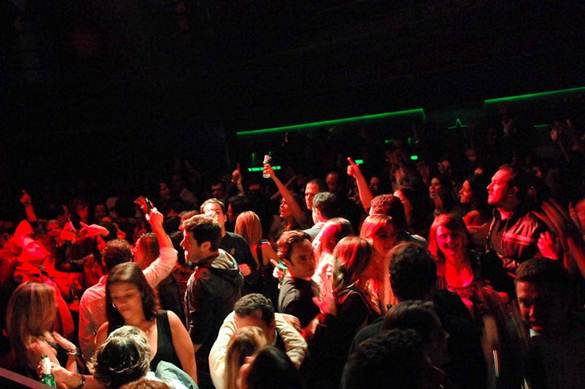 She Rocks arma primeira early party de 2013