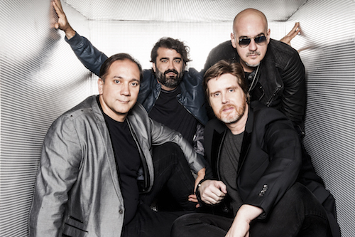 Biquini Cavadão agita o pré-Carnaval em Canoa Quebrada