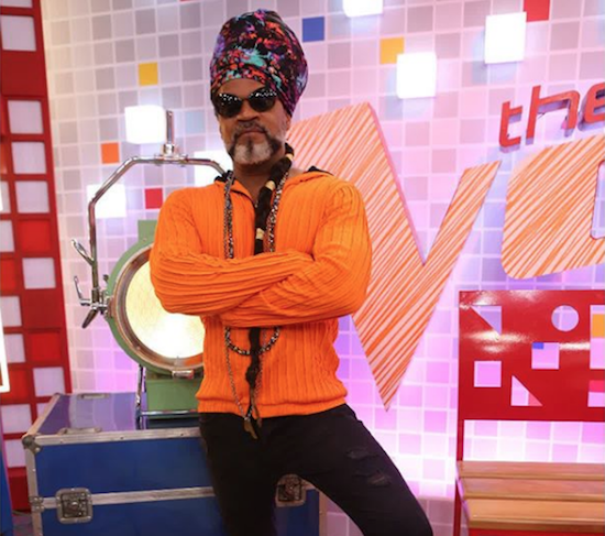 Carlinhos Brown participa do Dia Nacional da Alegria no Beach Park