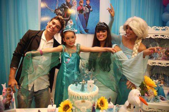 Rafaela e Luiz Henrique Feijó comemoram os 5 anos de Luiza