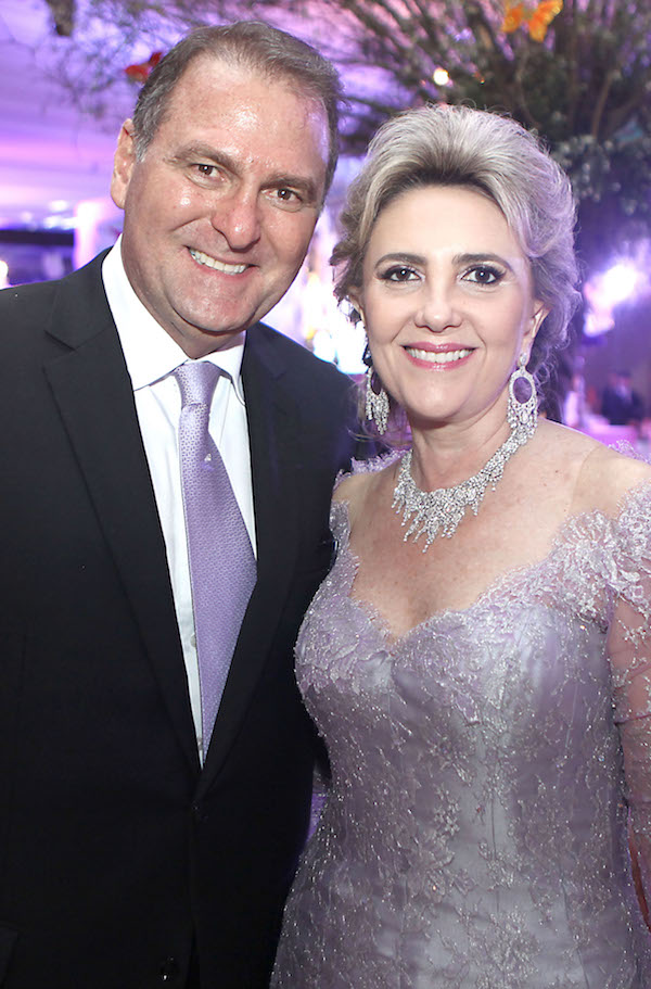 Hoje o dia é todo de Graça Dias Branco da Escóssia!