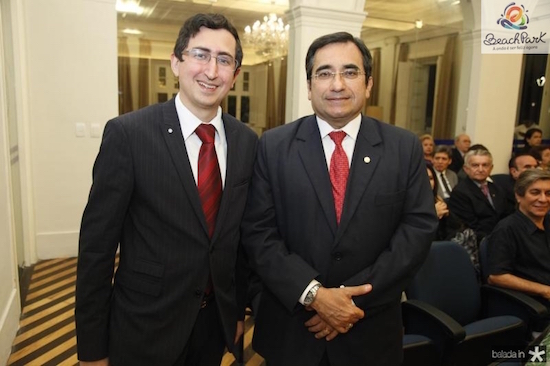 Academia Cearense de Direito é aplaudida de pé em evento nacional