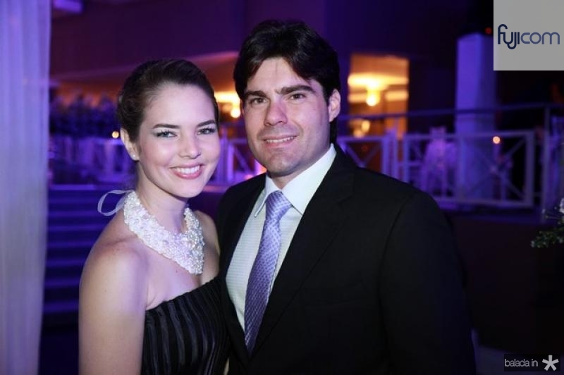 Ticiana Cabral e Raphael Boris casam no civil