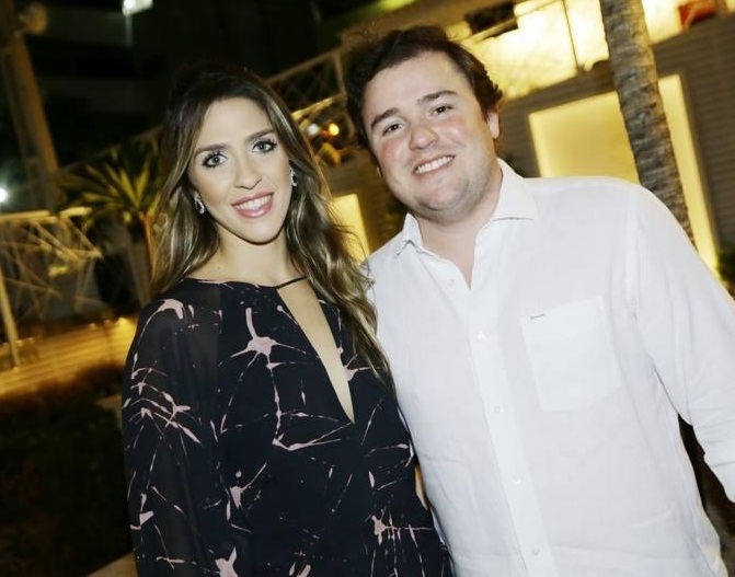 Roberta Ary e Dico Carneiro armam welcome party em Cascais