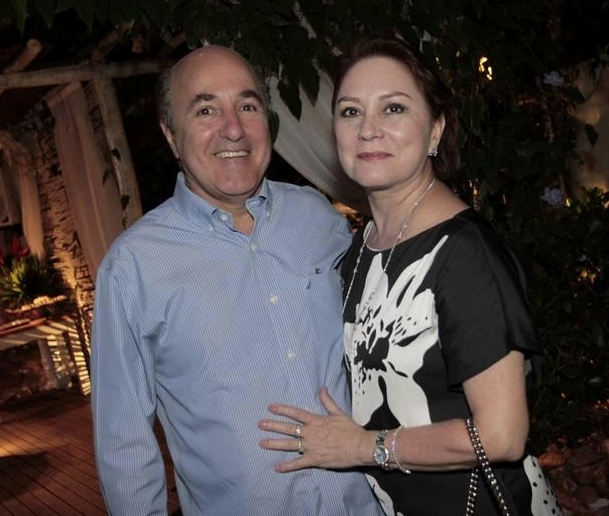 Silvio Frota brinda nova idade com festão no Colosso