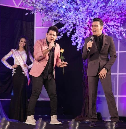 Luís Marcelo e Gabriel fazem a festa no Austin Country Pub, nesta terça-feira