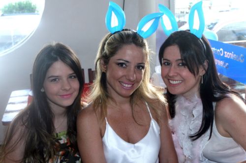 Leticia e Flavia Benevides e Claudia Vasquez