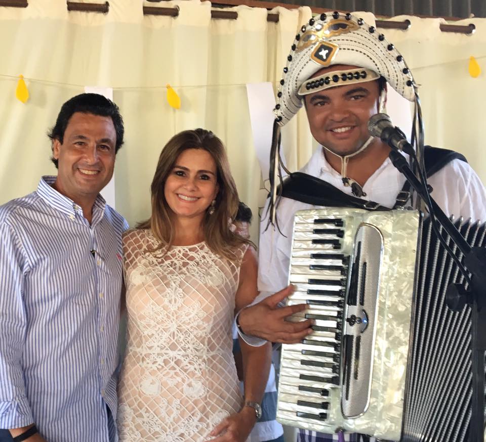 Ivana Bezerra comemora b-day no Lar Torres de Melo