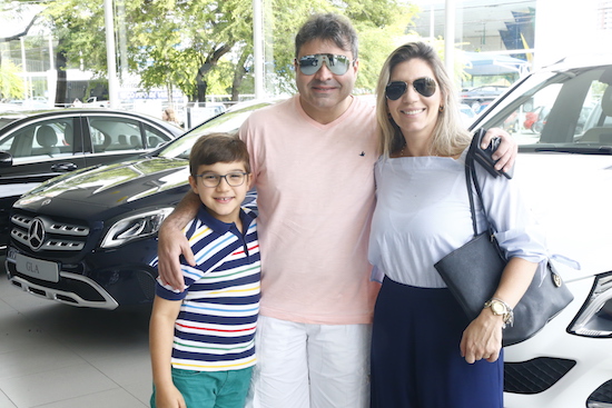 Newsedan recebe os clientes com brunch especial