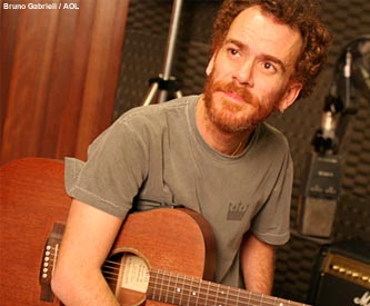 O show de Nando Reis é na praia