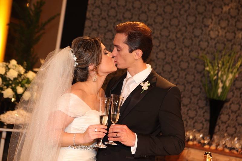 Casamento de Carol Yamazaki e Marcelo Víctor Marfrutas