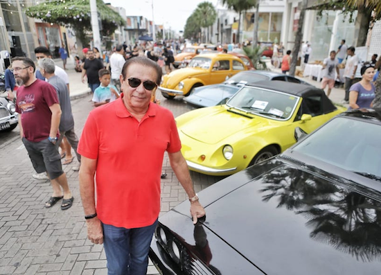 Quarta edição do Iracema Classic Car atrai os admiradores de carros antigos até o Estoril