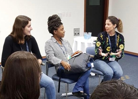 Carol Bezerra participa de encontro de líderes da Fundação Lemann