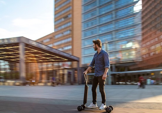 Audi entra no embalo do Patinete Elétrico com o lançamento do E-tron
