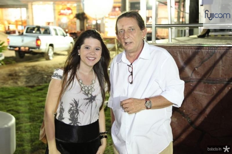 Marcos Goldstein comemora as vendas do Grupo Saga em jantar