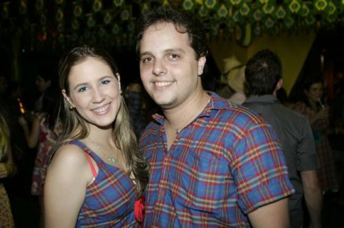 Ana Paula Rocha e Daniel Aragao