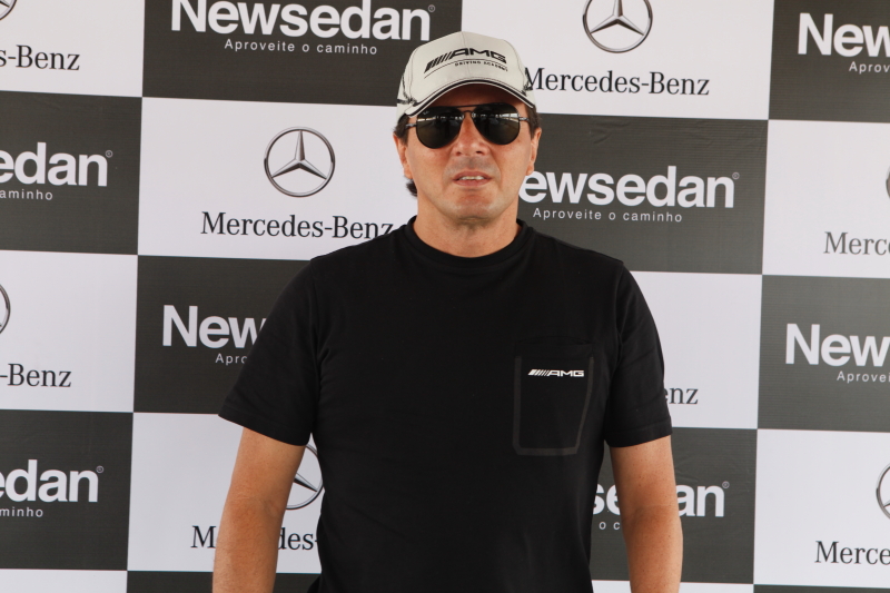 Mercedes-Benz é campeã de vendas em 2016