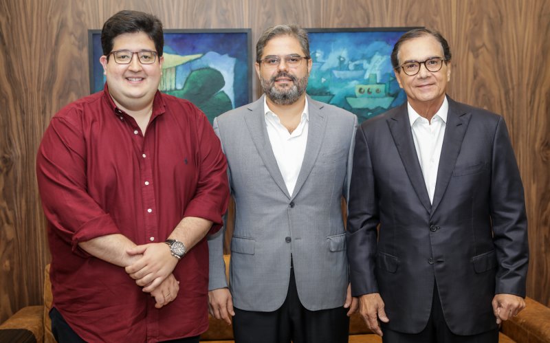 Edson Queiroz Neto compartilha sua trajetória de sucesso durante almoço com jovens empresários