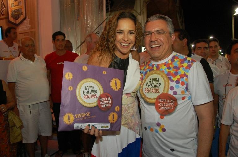 Daniela Mercury brilha em seu camarote