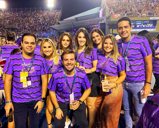 Vem saber quem foi conferir de perto o Desfile das Campeãs do Carnaval do Rio de Janeiro